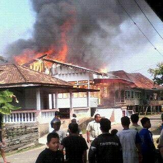 Saat terjadinya kebakaran di Kelurahan Tanjung Raden